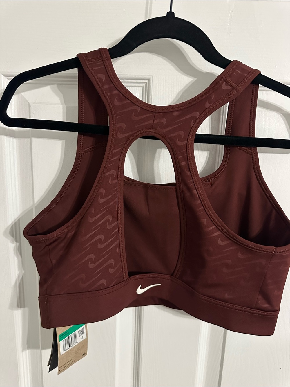 Nike Women's Sports Bra - Picture 4 of 7